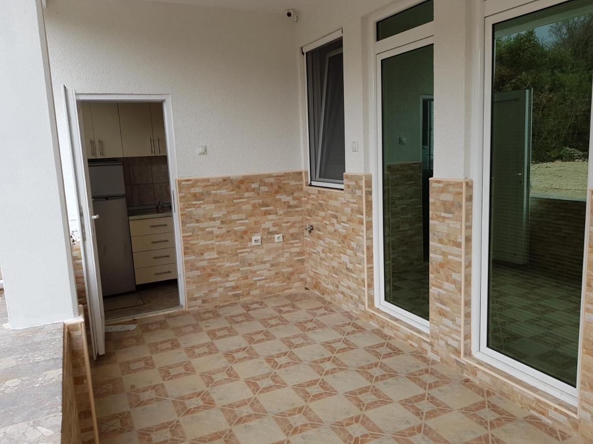 Apartmani Vila Ebra Утєха Екстер'єр фото