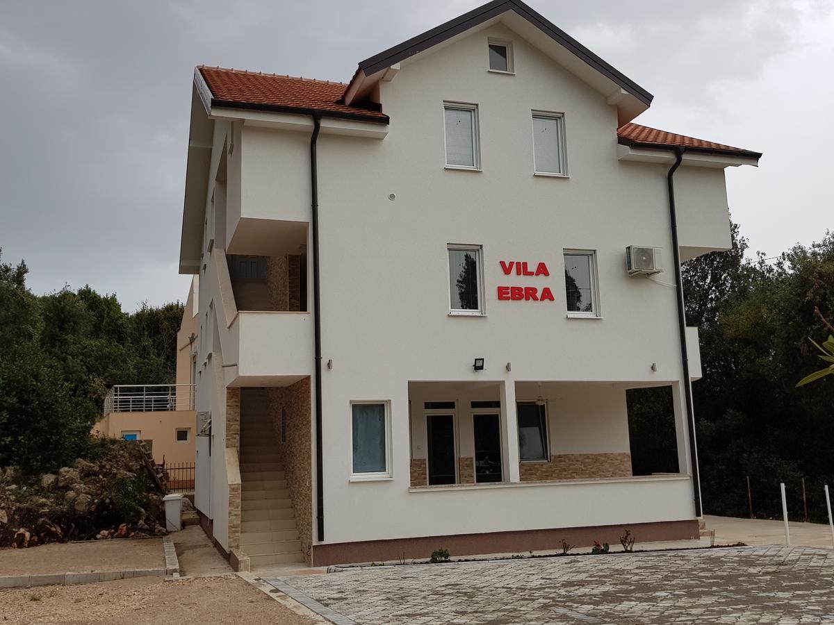 Apartmani Vila Ebra Утєха Екстер'єр фото